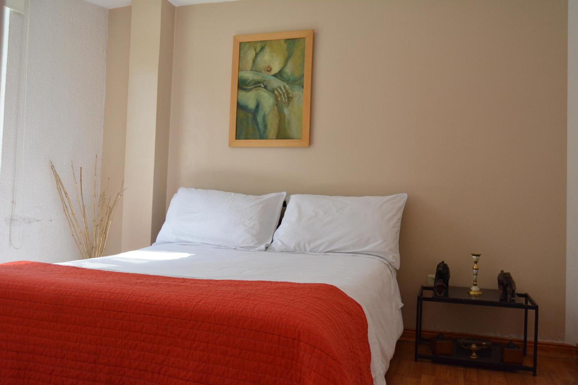 Aparthotel Alcazares 2*