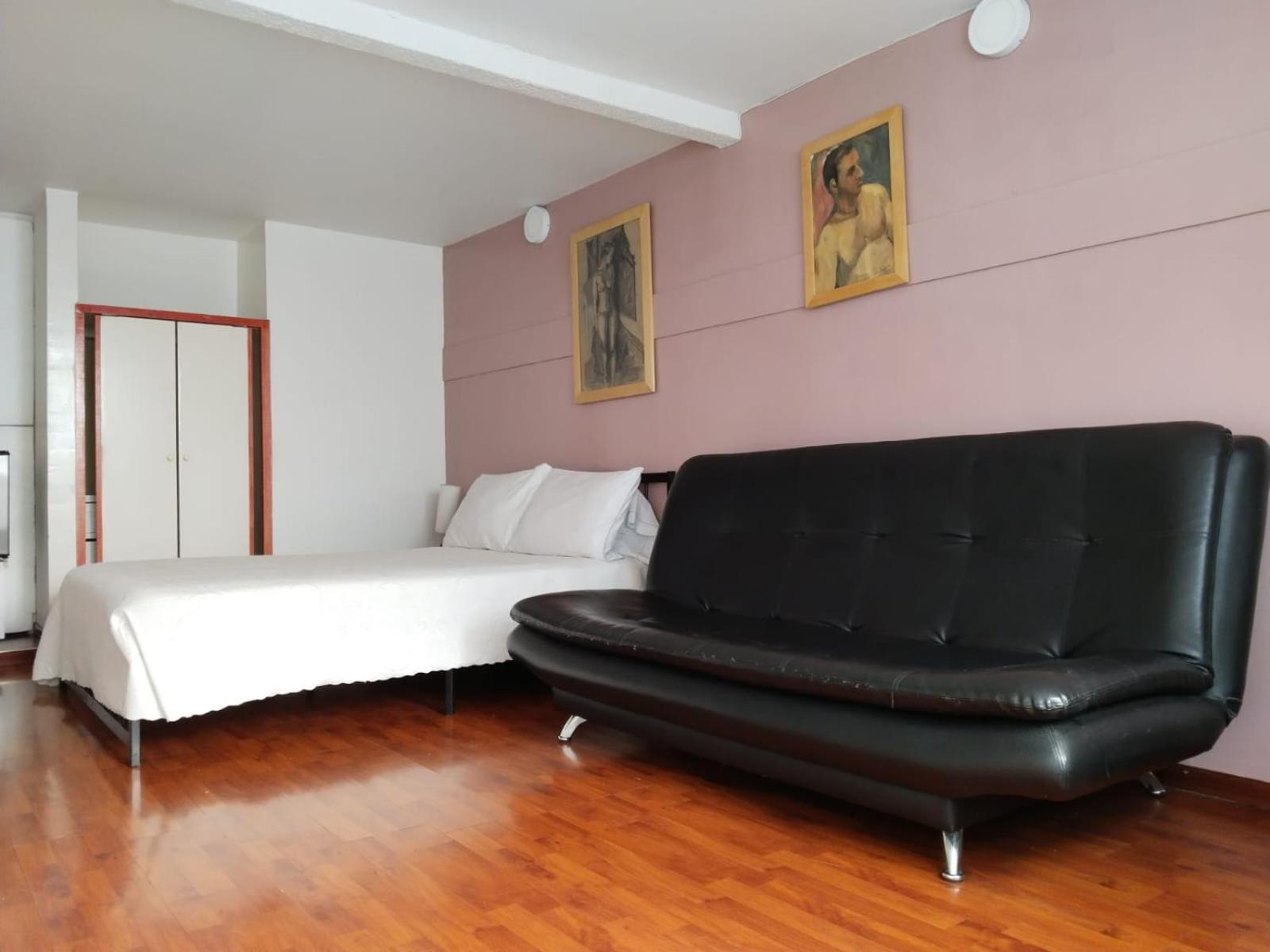 Alcazares Aparthotel 2*